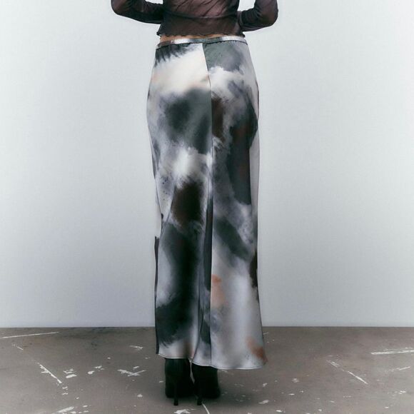 Zara Satin Effect Printed Skirt New - Picture 5 of 10